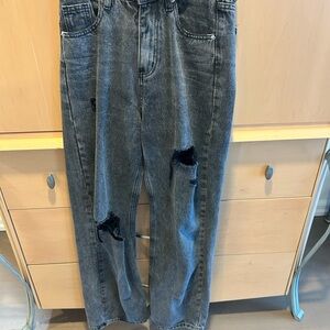 Adika Gray Jeans